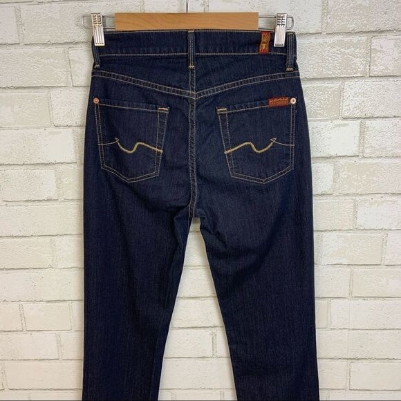 7 For All Mankind hi-Rise, Straight Jeans - Picture 6 of 7